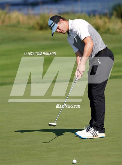 Thumbnail 2 in CHSAA 4A State Championship - Day 2 photogallery.