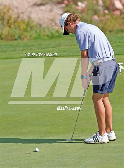 Thumbnail 2 in CHSAA 4A State Championship - Day 2 photogallery.