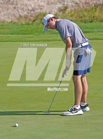 Thumbnail 1 in CHSAA 4A State Championship - Day 2 photogallery.