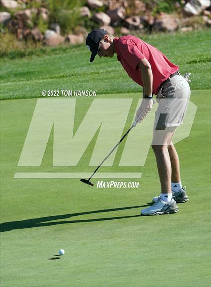Thumbnail 2 in CHSAA 4A State Championship - Day 2 photogallery.
