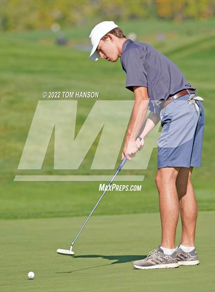 Thumbnail 3 in CHSAA 4A State Championship - Day 2 photogallery.