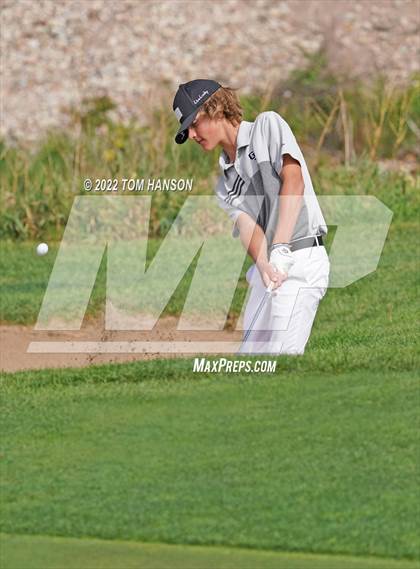 Thumbnail 1 in CHSAA 4A State Championship - Day 2 photogallery.