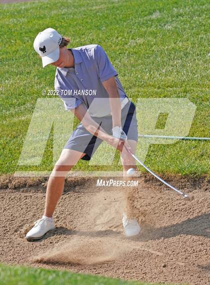 Thumbnail 3 in CHSAA 4A State Championship - Day 2 photogallery.