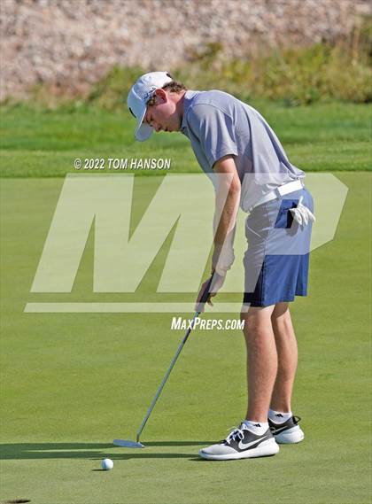 Thumbnail 3 in CHSAA 4A State Championship - Day 2 photogallery.