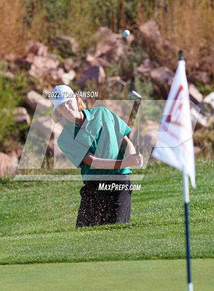 Thumbnail 2 in CHSAA 4A State Championship - Day 2 photogallery.