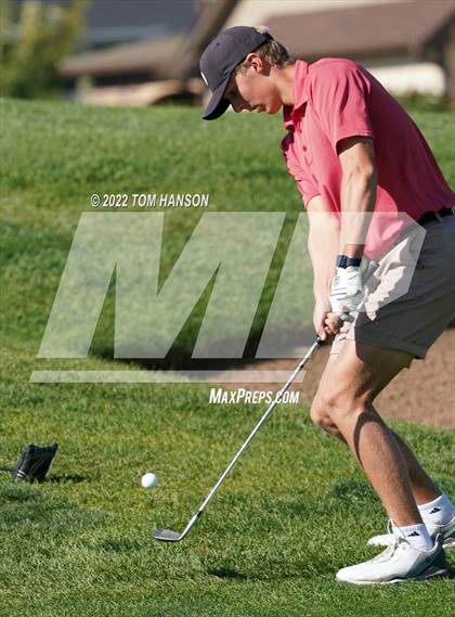 Thumbnail 2 in CHSAA 4A State Championship - Day 2 photogallery.