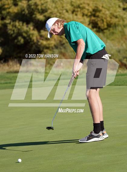 Thumbnail 2 in CHSAA 4A State Championship - Day 2 photogallery.