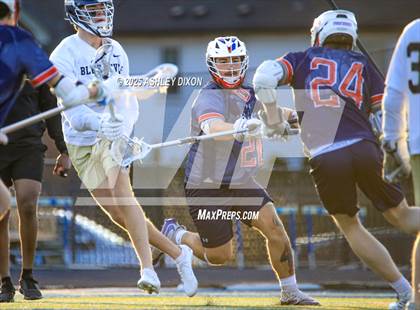 Thumbnail 3 in Port Huron United @ Grosse Pointe South photogallery.