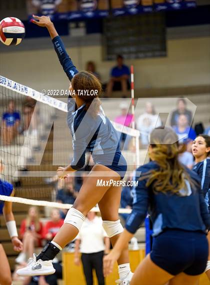 Thumbnail 1 in Bell @ Weatherford photogallery.