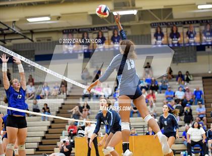 Thumbnail 1 in Bell @ Weatherford photogallery.