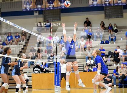 Thumbnail 1 in Bell @ Weatherford photogallery.
