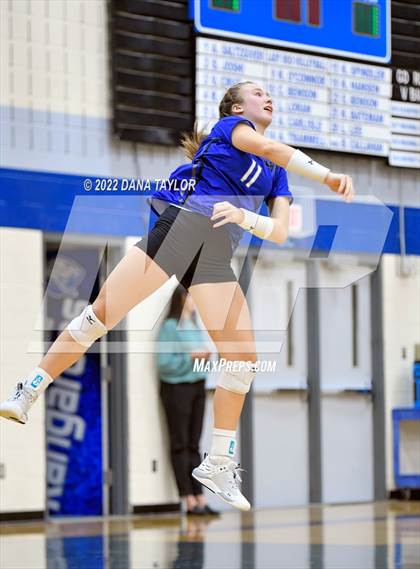 Thumbnail 2 in Bell @ Weatherford photogallery.