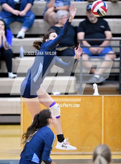 Thumbnail 2 in Bell @ Weatherford photogallery.