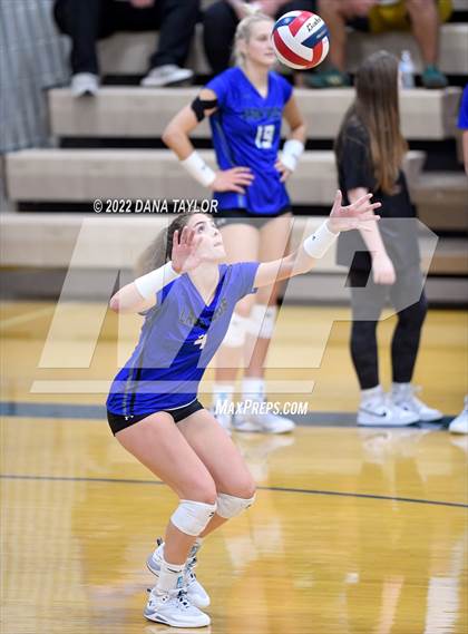 Thumbnail 3 in Bell @ Weatherford photogallery.