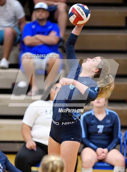 Thumbnail 2 in Bell @ Weatherford photogallery.