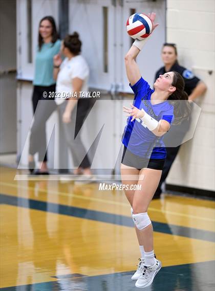 Thumbnail 1 in Bell @ Weatherford photogallery.