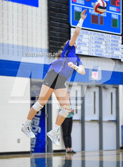 Thumbnail 1 in Bell @ Weatherford photogallery.