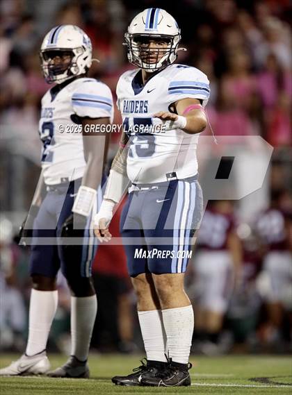 Thumbnail 2 in Bell vs Keller Central photogallery.