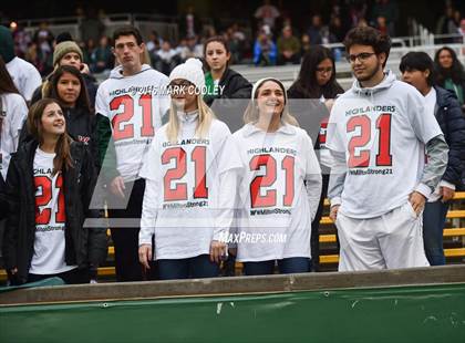 Thumbnail 2 in Round Rock vs. The Woodlands (UIL 6A Quarterfinal) photogallery.