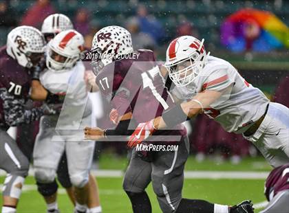 Thumbnail 2 in Round Rock vs. The Woodlands (UIL 6A Quarterfinal) photogallery.