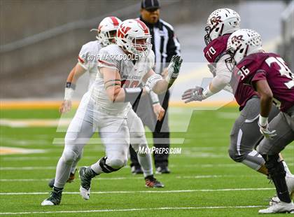 Thumbnail 1 in Round Rock vs. The Woodlands (UIL 6A Quarterfinal) photogallery.