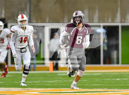 Thumbnail 3 in Round Rock vs. The Woodlands (UIL 6A Quarterfinal) photogallery.