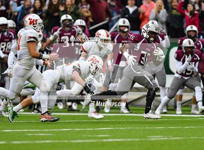 Thumbnail 3 in Round Rock vs. The Woodlands (UIL 6A Quarterfinal) photogallery.