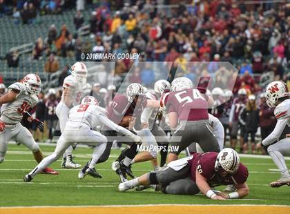 Thumbnail 3 in Round Rock vs. The Woodlands (UIL 6A Quarterfinal) photogallery.
