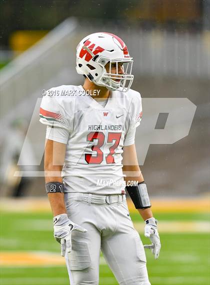 Thumbnail 2 in Round Rock vs. The Woodlands (UIL 6A Quarterfinal) photogallery.