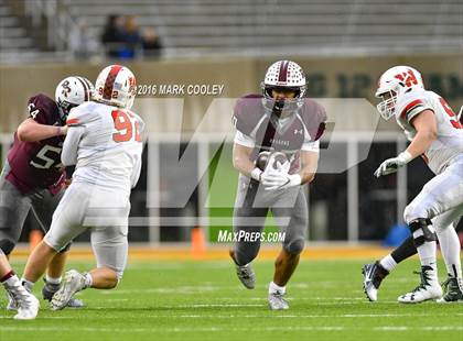 Thumbnail 2 in Round Rock vs. The Woodlands (UIL 6A Quarterfinal) photogallery.