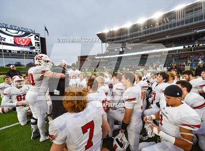 Thumbnail 2 in Round Rock vs. The Woodlands (UIL 6A Quarterfinal) photogallery.