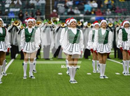 Thumbnail 3 in Round Rock vs. The Woodlands (UIL 6A Quarterfinal) photogallery.