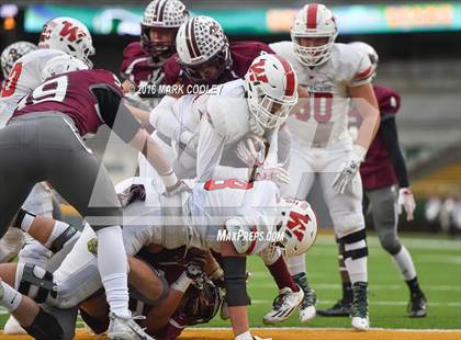 Thumbnail 3 in Round Rock vs. The Woodlands (UIL 6A Quarterfinal) photogallery.