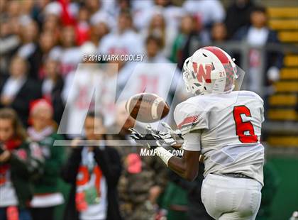 Thumbnail 1 in Round Rock vs. The Woodlands (UIL 6A Quarterfinal) photogallery.