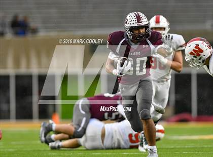 Thumbnail 2 in Round Rock vs. The Woodlands (UIL 6A Quarterfinal) photogallery.