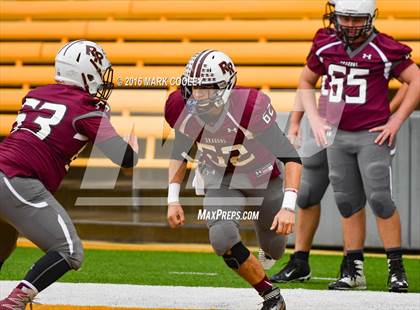 Thumbnail 1 in Round Rock vs. The Woodlands (UIL 6A Quarterfinal) photogallery.