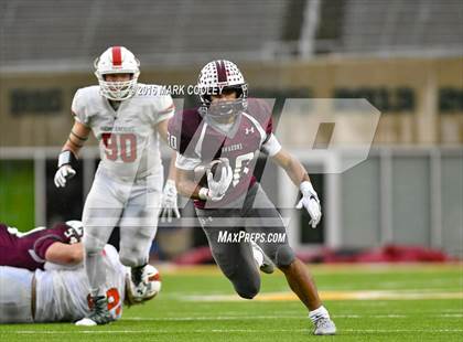 Thumbnail 2 in Round Rock vs. The Woodlands (UIL 6A Quarterfinal) photogallery.