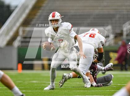 Thumbnail 3 in Round Rock vs. The Woodlands (UIL 6A Quarterfinal) photogallery.