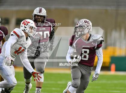 Thumbnail 3 in Round Rock vs. The Woodlands (UIL 6A Quarterfinal) photogallery.