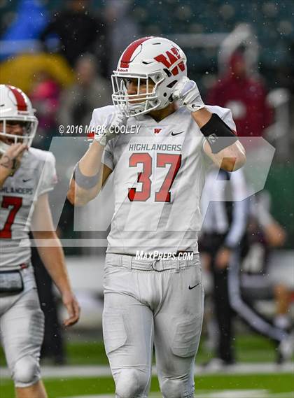 Thumbnail 2 in Round Rock vs. The Woodlands (UIL 6A Quarterfinal) photogallery.