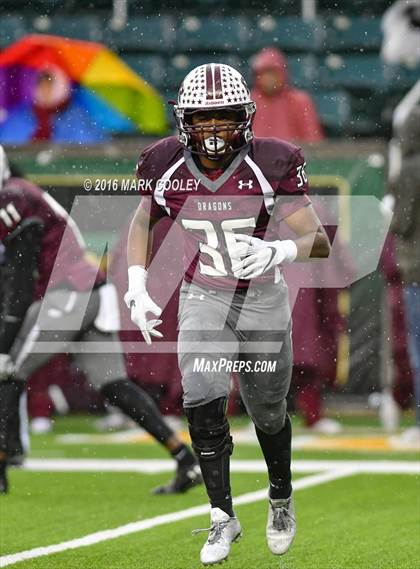 Thumbnail 2 in Round Rock vs. The Woodlands (UIL 6A Quarterfinal) photogallery.