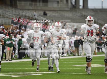 Thumbnail 3 in Round Rock vs. The Woodlands (UIL 6A Quarterfinal) photogallery.