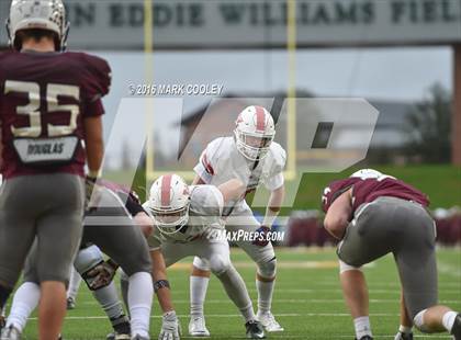 Thumbnail 1 in Round Rock vs. The Woodlands (UIL 6A Quarterfinal) photogallery.