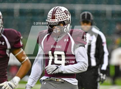 Thumbnail 3 in Round Rock vs. The Woodlands (UIL 6A Quarterfinal) photogallery.