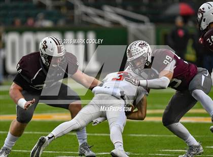 Thumbnail 1 in Round Rock vs. The Woodlands (UIL 6A Quarterfinal) photogallery.