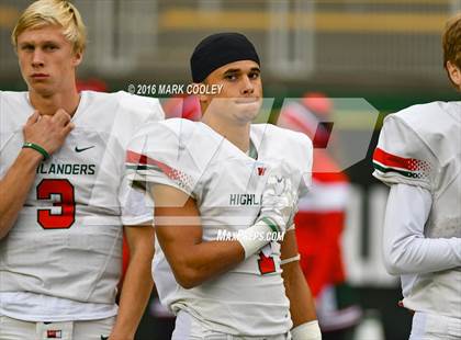 Thumbnail 1 in Round Rock vs. The Woodlands (UIL 6A Quarterfinal) photogallery.