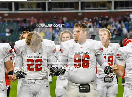 Thumbnail 1 in Round Rock vs. The Woodlands (UIL 6A Quarterfinal) photogallery.