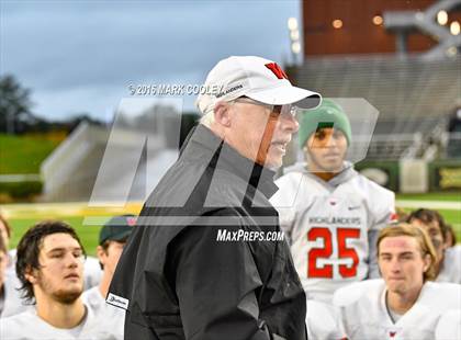 Thumbnail 1 in Round Rock vs. The Woodlands (UIL 6A Quarterfinal) photogallery.