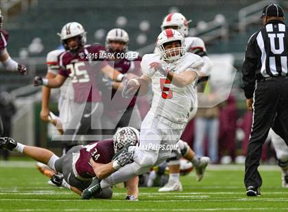 Thumbnail 3 in Round Rock vs. The Woodlands (UIL 6A Quarterfinal) photogallery.