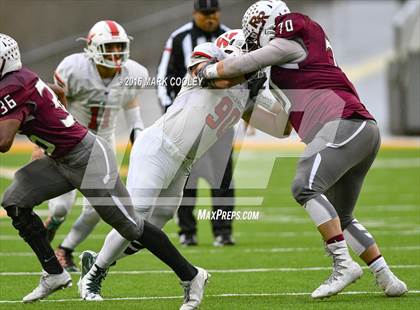 Thumbnail 3 in Round Rock vs. The Woodlands (UIL 6A Quarterfinal) photogallery.